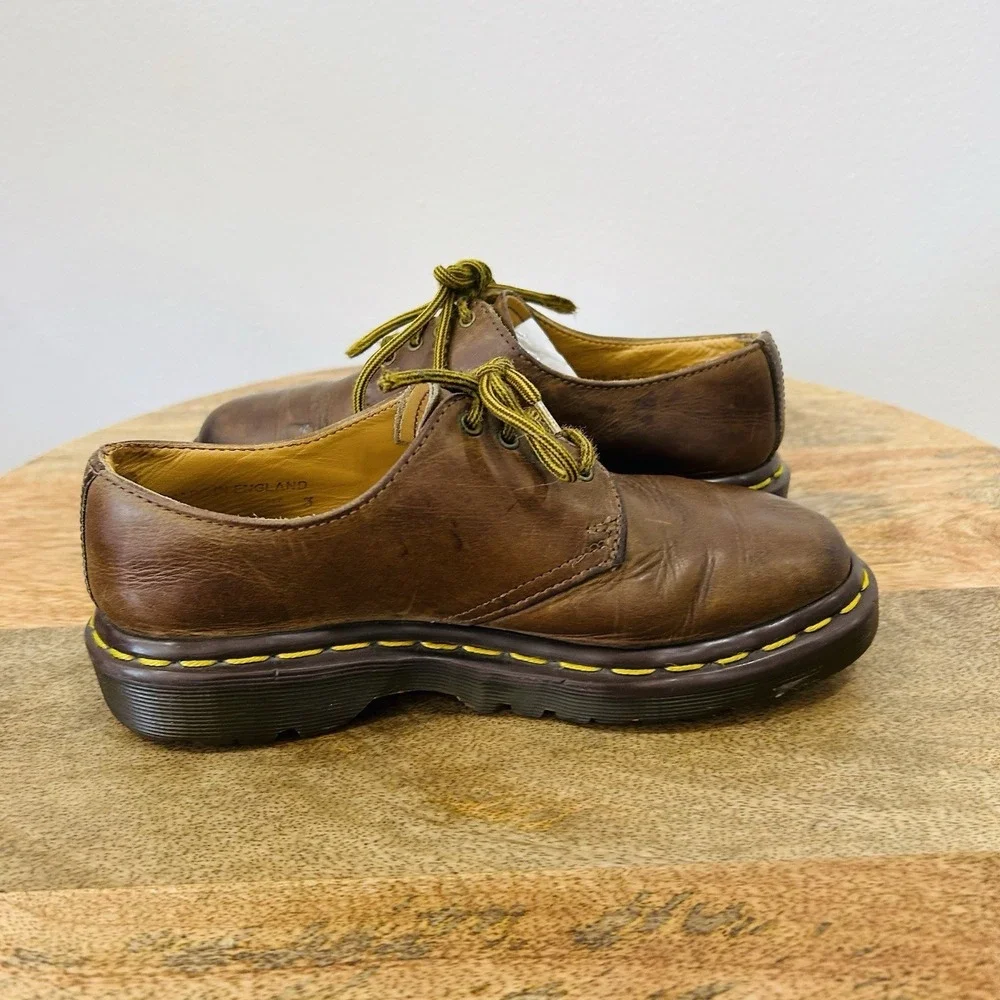 Dr. Martens Made in England 90's Oxford shoe size 3 Brown Leather Four Eye Lace